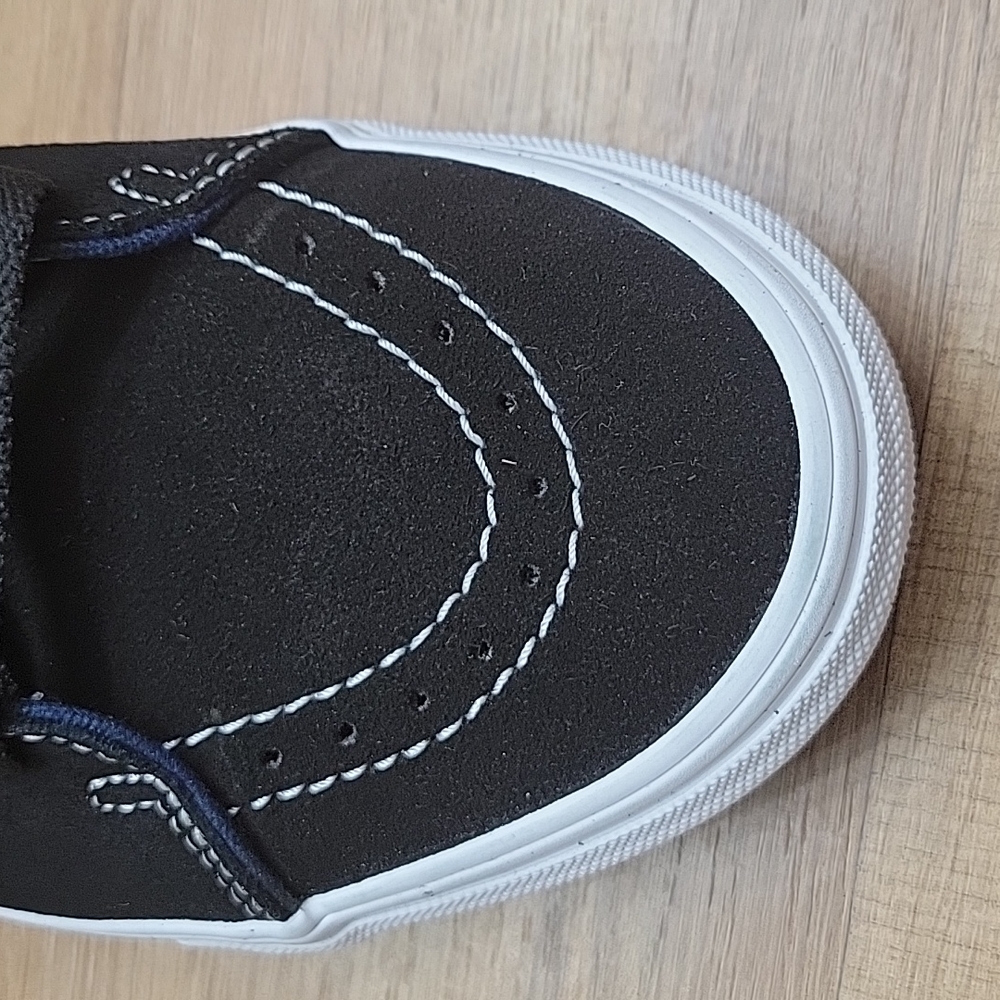 Van's SK8-Hi Brand new. - Picture 9 of 12